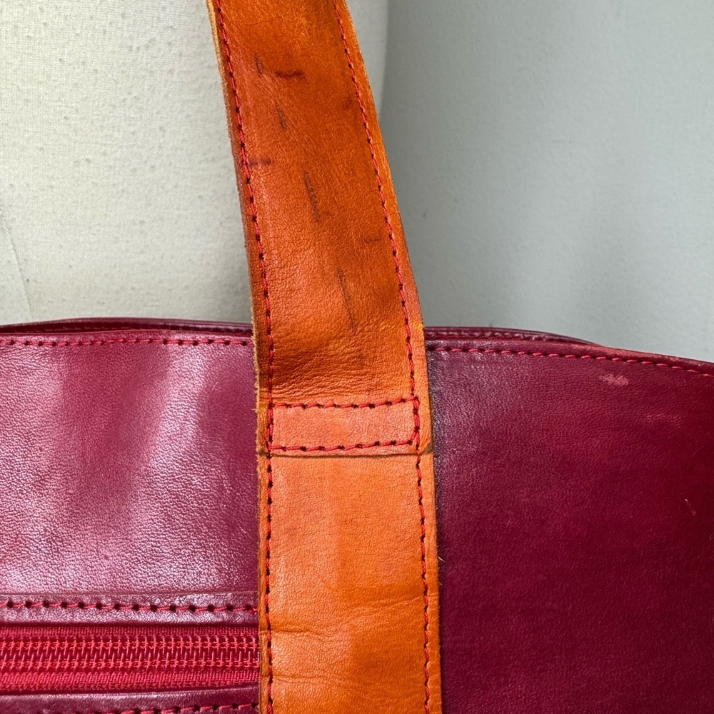 Leaders in Leather Vintage Leather Tote Bag - Picture 11 of 16